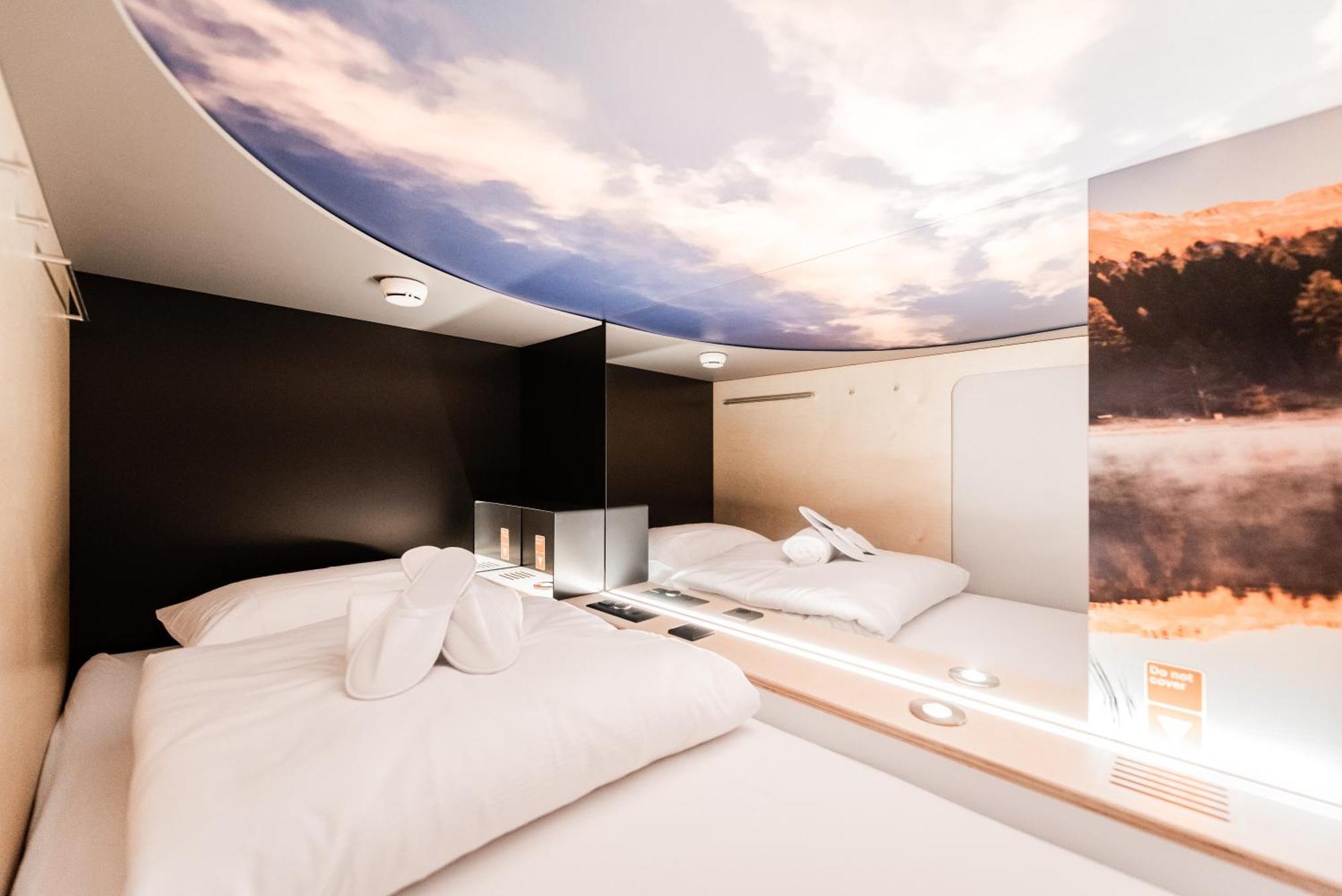 Hostel By Hyve Basel Room photo